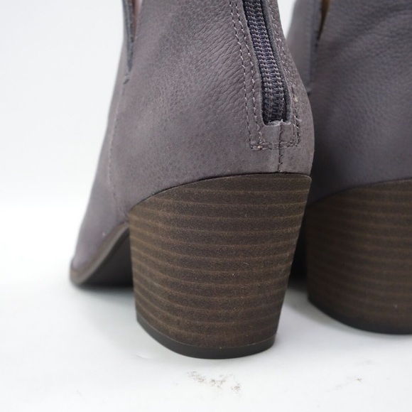 Lucky Brand Womens Grey Beylon Zip Up Heeled Boots Booties NWOT - Picture 4 of 7